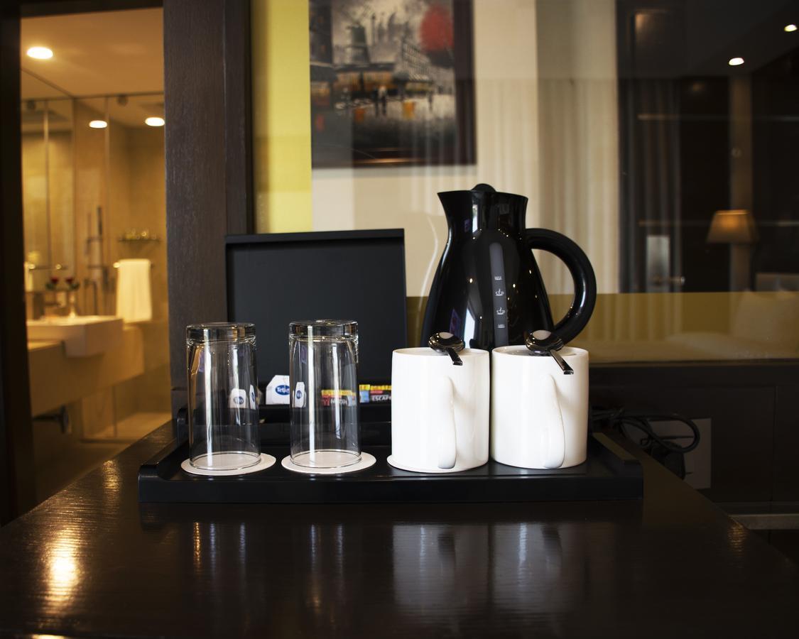 Inde Hotel Chattarpur ニューデリー エクステリア 写真