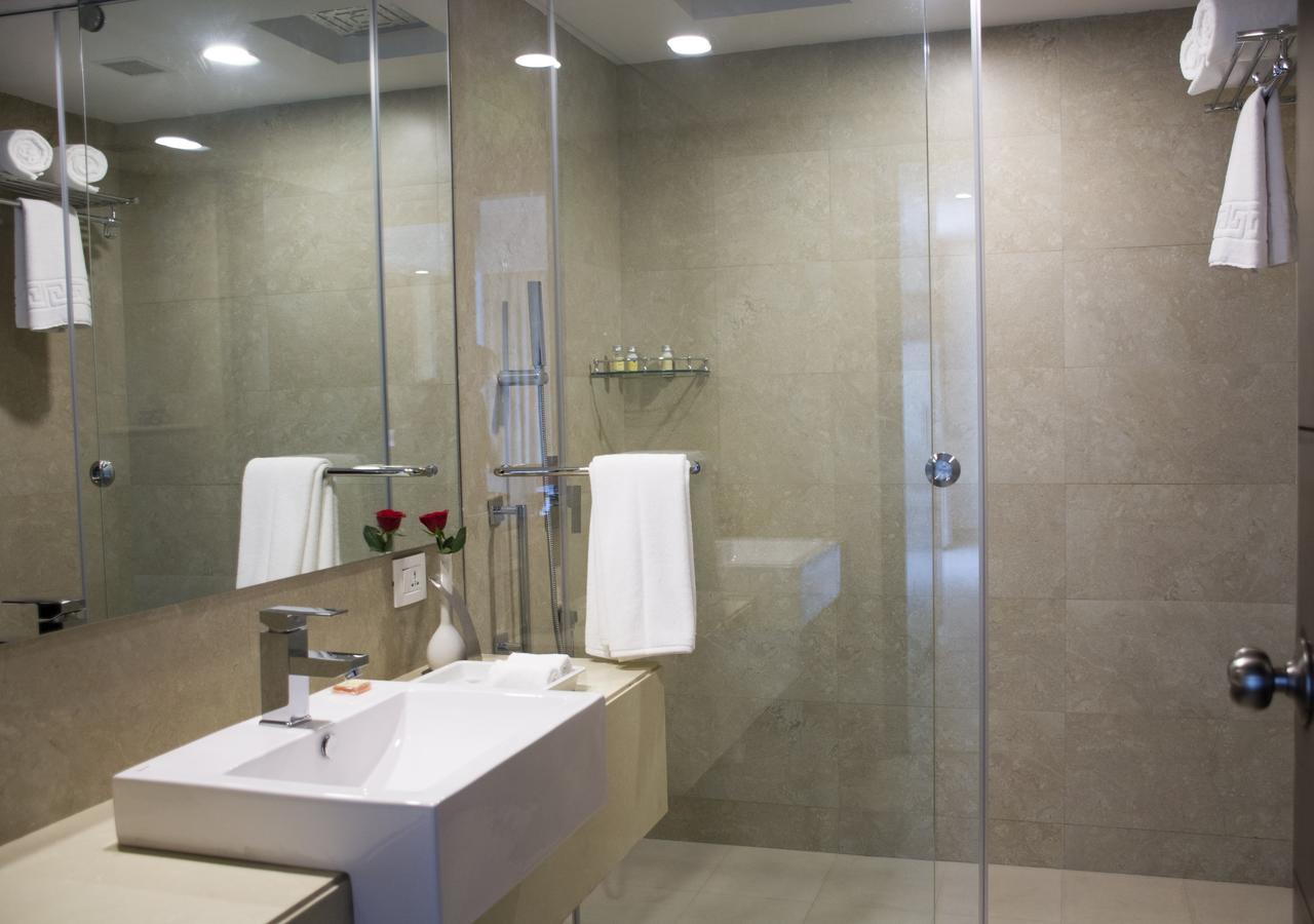 Inde Hotel Chattarpur ニューデリー エクステリア 写真