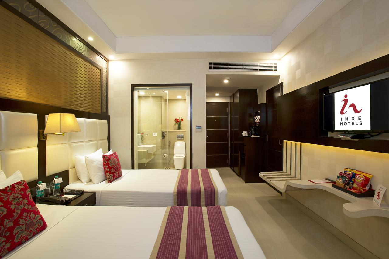 Inde Hotel Chattarpur ニューデリー エクステリア 写真